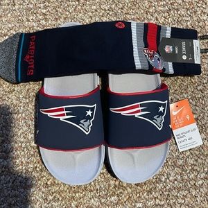 Nikestance Shoes | *Nwt* Nike Patriots Offcourt Slides and Sock Combo | Color: Blue/Gray | Size: 9 | Tqmds1's Closet